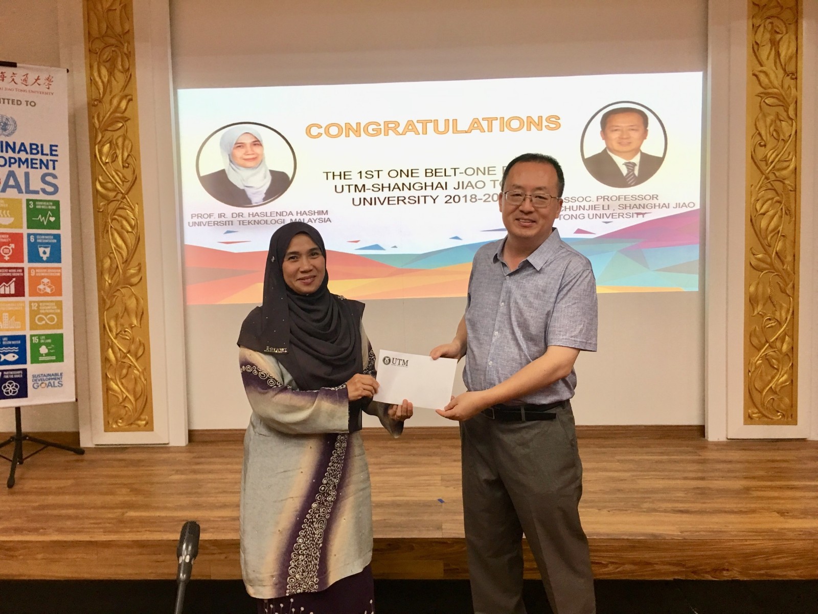 4af68540af4bb794ab29d6dfd76129b3.jpg 4af68540af4bb794ab29d6dfd76129b3.jpg