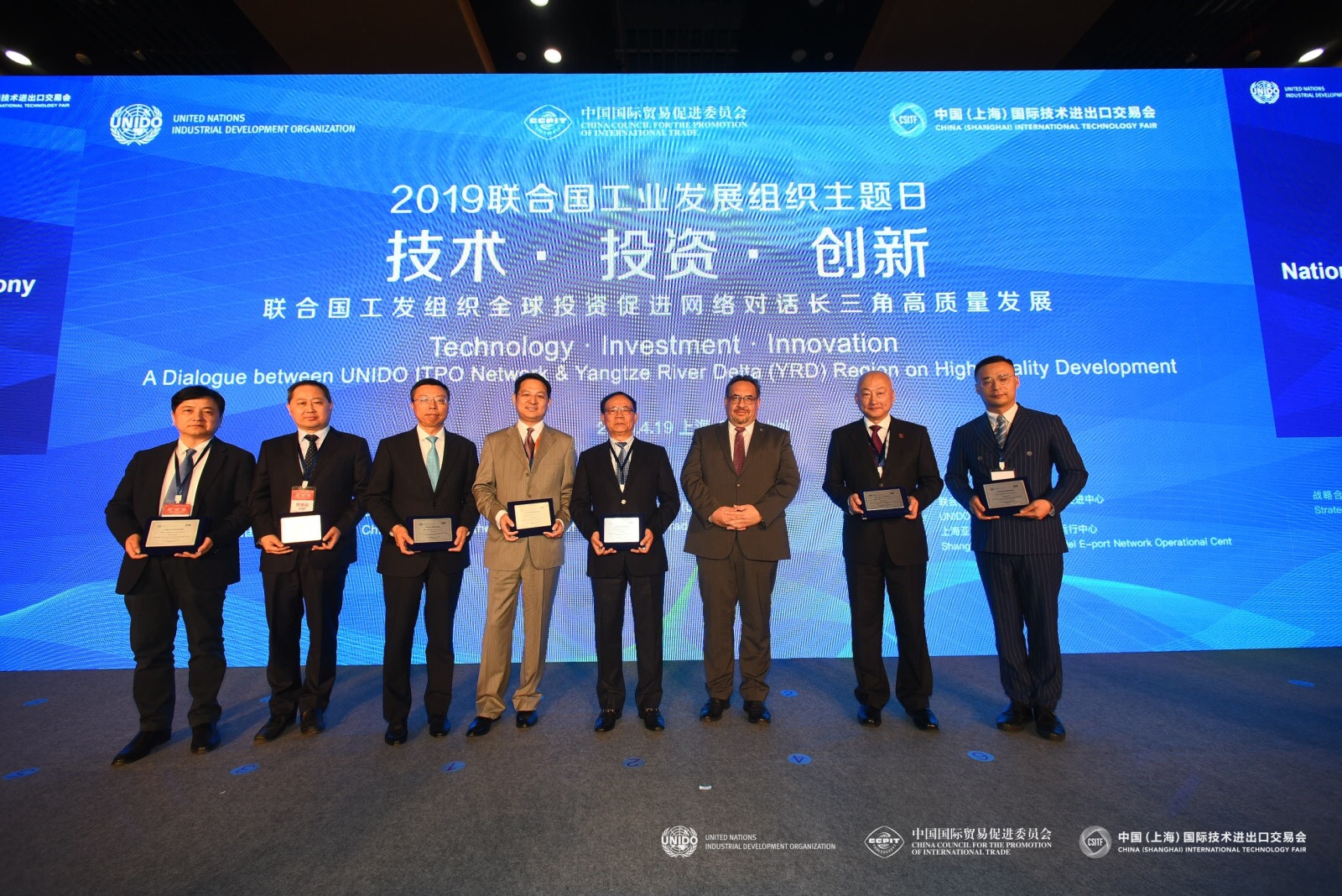 80224fd73ec8059571b29eea75cb1b72.jpg 80224fd73ec8059571b29eea75cb1b72.jpg