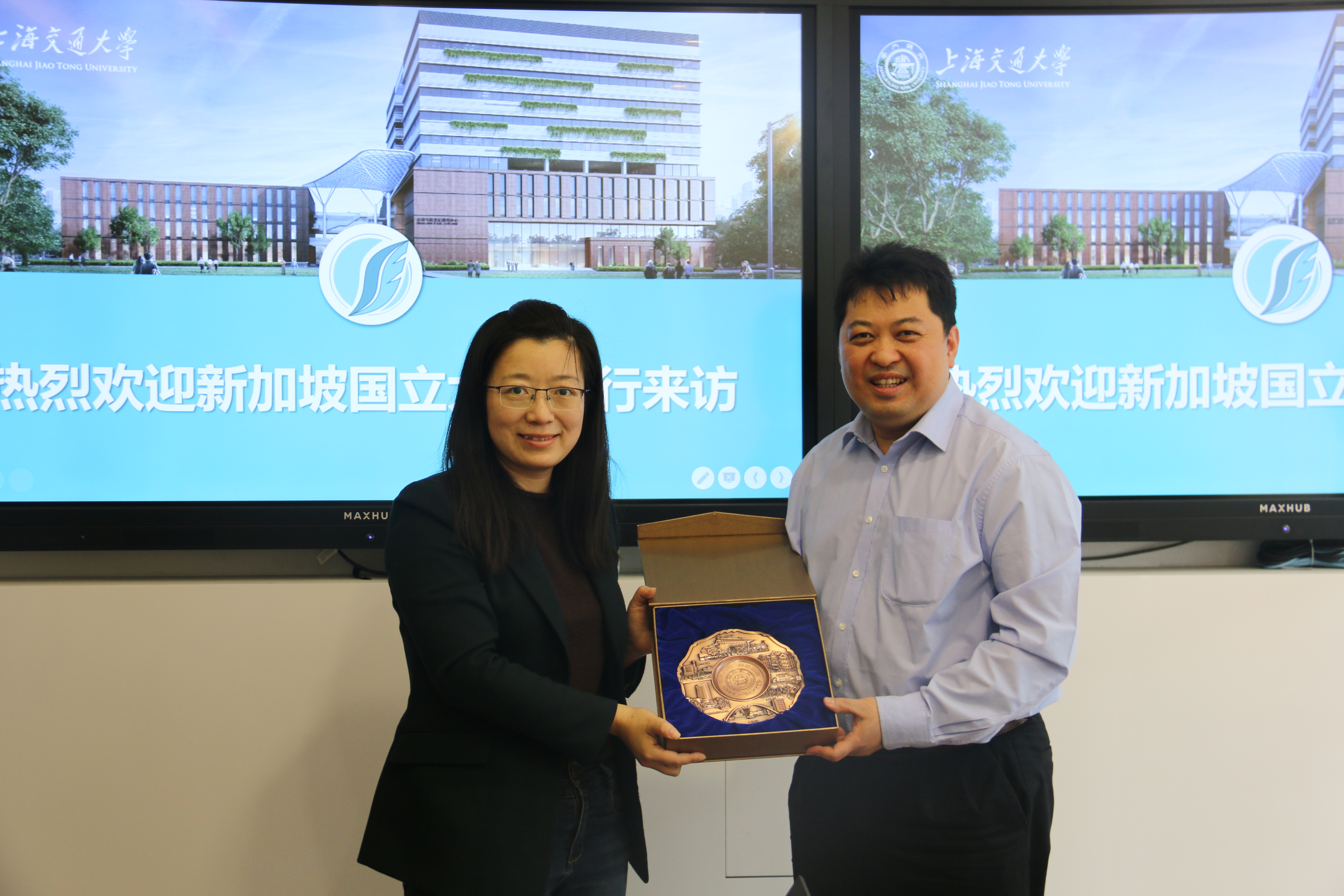 13372d0213444d8636549f7ff963b71c.jpg 13372d0213444d8636549f7ff963b71c.jpg