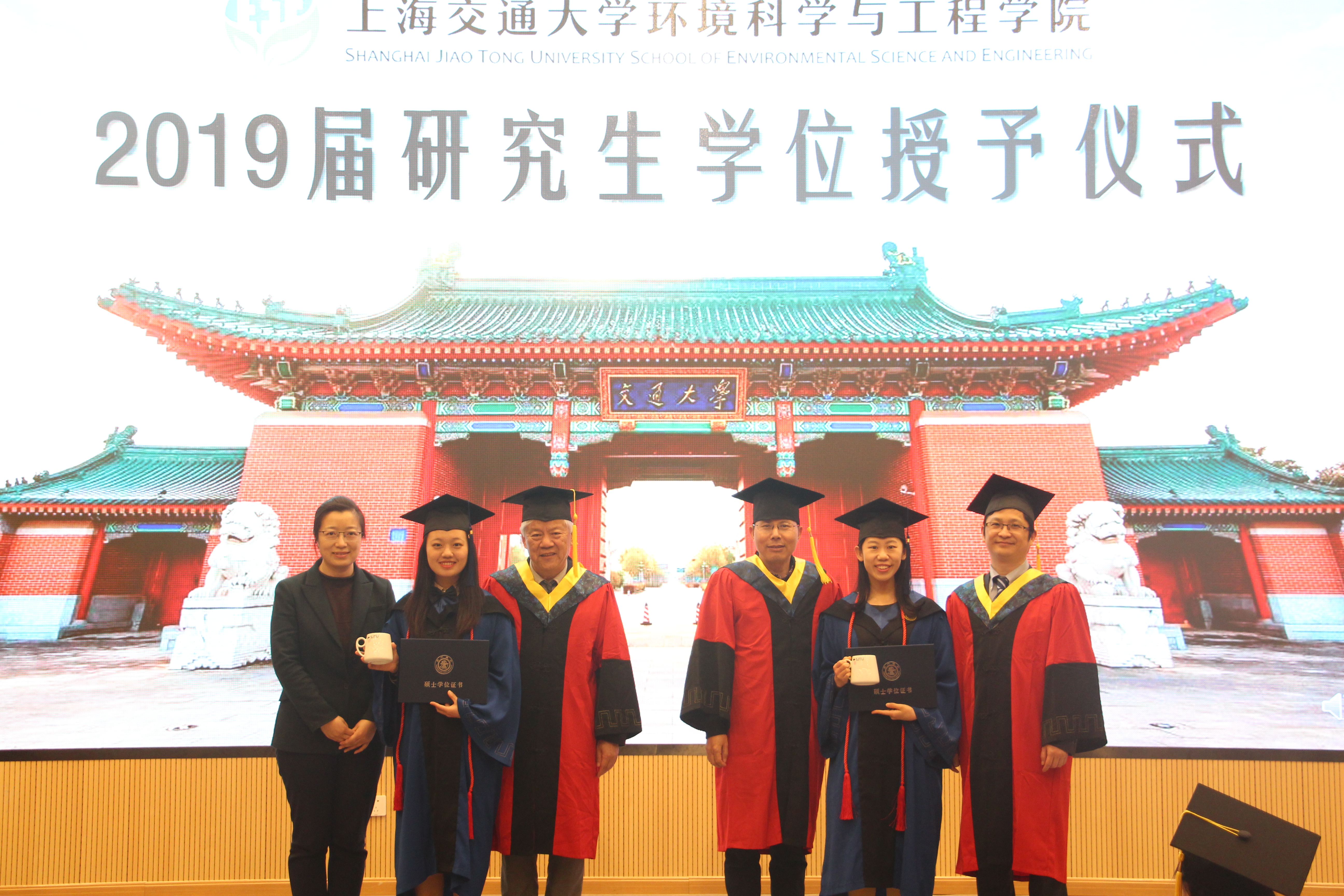 fe41bc19c91a635ce85af9c8fbf750bf.jpg fe41bc19c91a635ce85af9c8fbf750bf.jpg